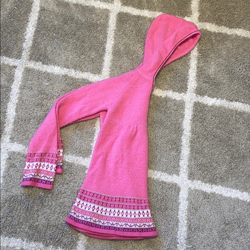 Sweater - Picture 4 of 5